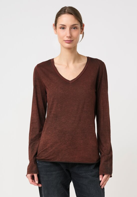 Avant Toi Cotton Hand-Painted V-Neck Long Sleeve Tee in Nero & Brownie Brown