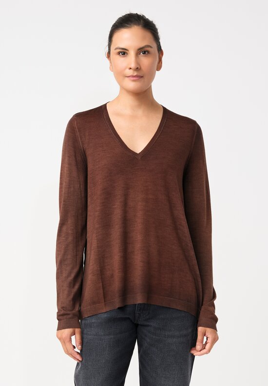 Avant Toi Cashmere & Vintage Silk One-of-a-Kind V-Neck Sweater in Brownie Brown Frama