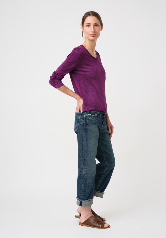 Avant Toi Cashmere & Silk Hand-Painted V-Neck Sweater in Nero & Anemone Pink