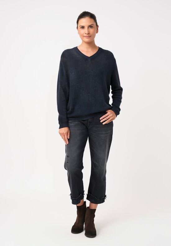 Avant Toi Cashmere V-Neck Relaxed Sweater in Nero & Fiume Blue