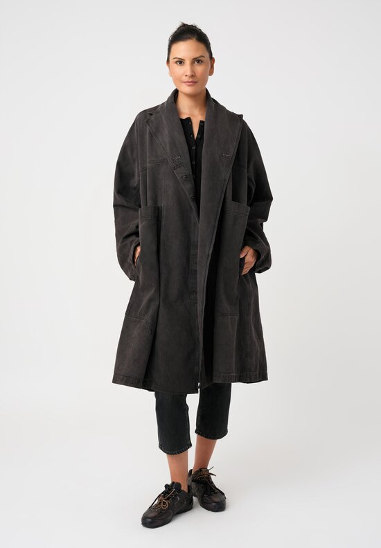 Rundholz Cotton Denim Oversized Dual-Entry Patch Pocket Cruved Sleeves Button-Down Coat in Washed Grey Black