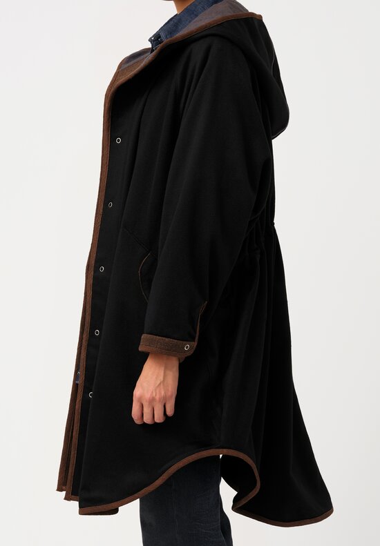 Cottle Cashmere Hooded Egg Coat in Black & Brown