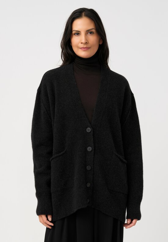 Isabel Benenato Cashmere & Silk Deep V-Neck Patch Pocket Cardigan in Charcoal Black	