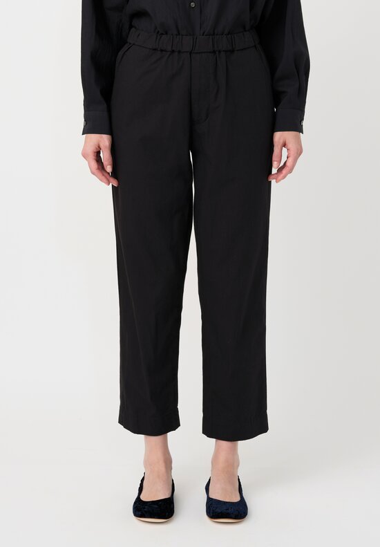 Arts & Science Cotton Bafu Cloth Standard Easy Tapered Pants in Black