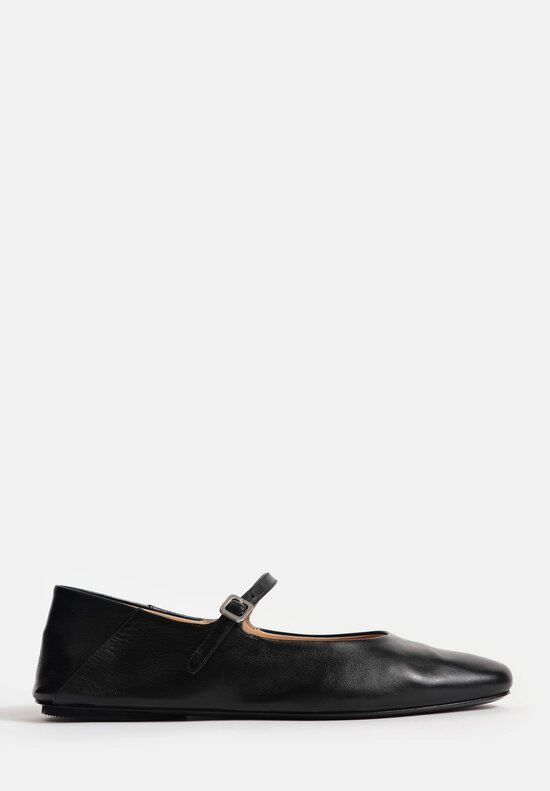 Marsèll Calf Leather Strascico Mary Jane Flats in Nero Black