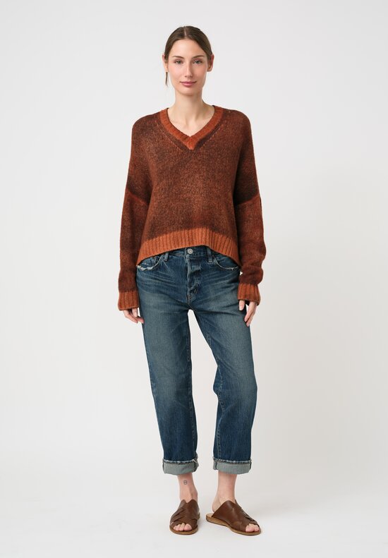 Avant Toi Hand-Painted Cashmere Silk Garzato Cropped V-Neck Sweater