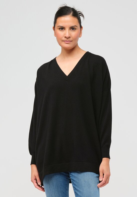 Hania New York Marley V-Neck Sweater in Black	