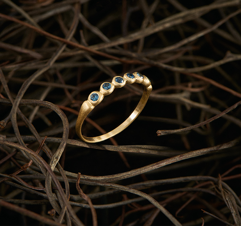 Marian Maurer Denim Sapphire "Porch Skimmer" Ring