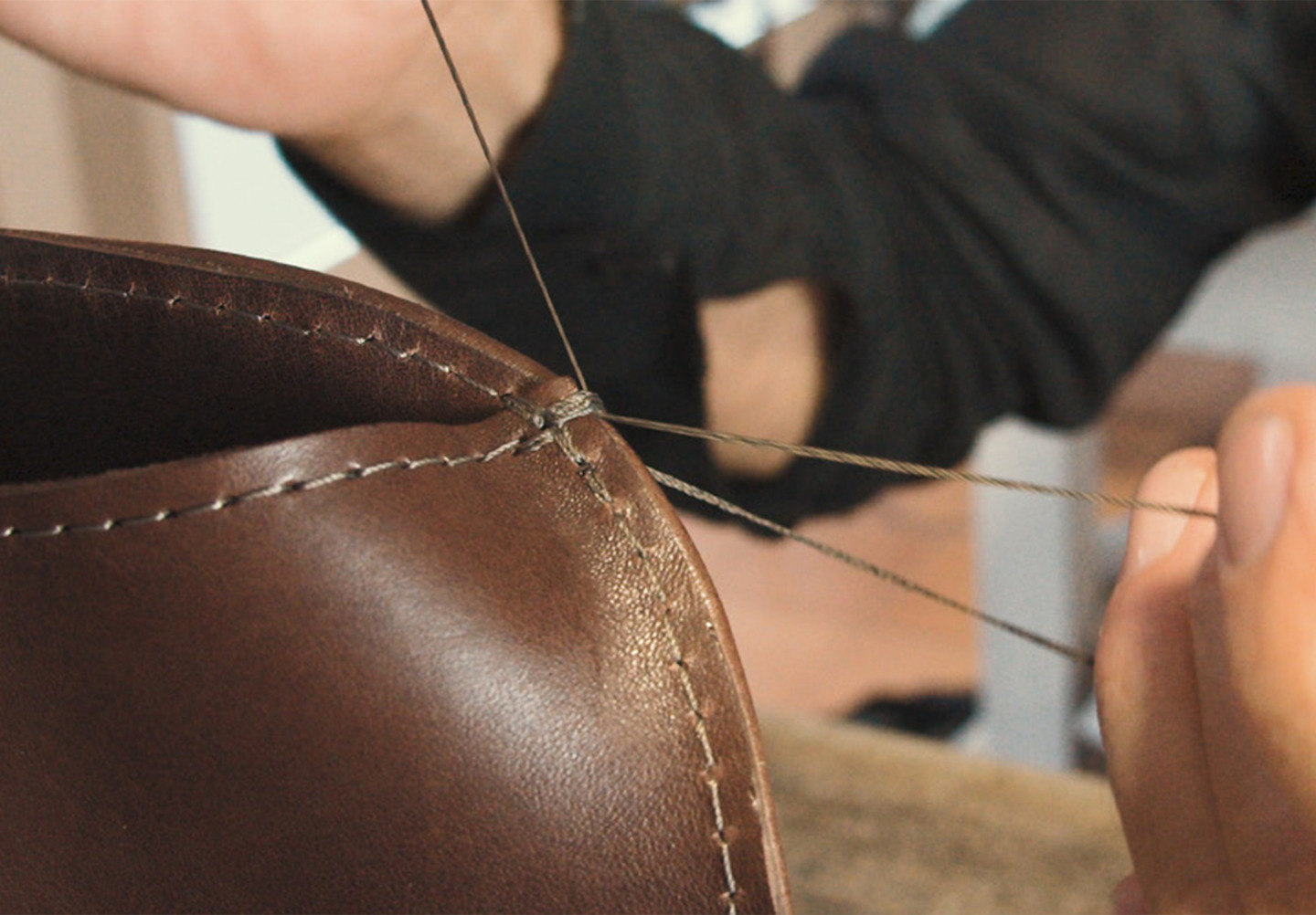 Artisan Stitching Leather Handbag